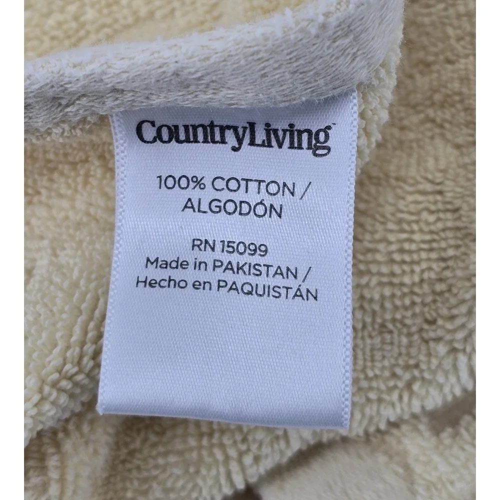 Vintage Country Living Sculptured Floral Bath Towel Yellow Damask 26x50